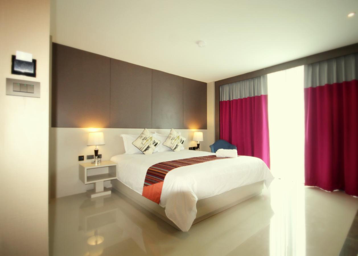 Republic 3*