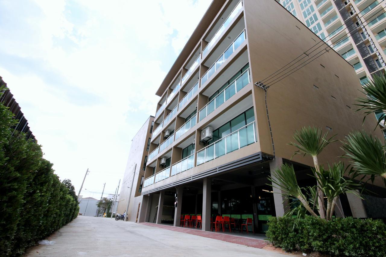 Republic 3*