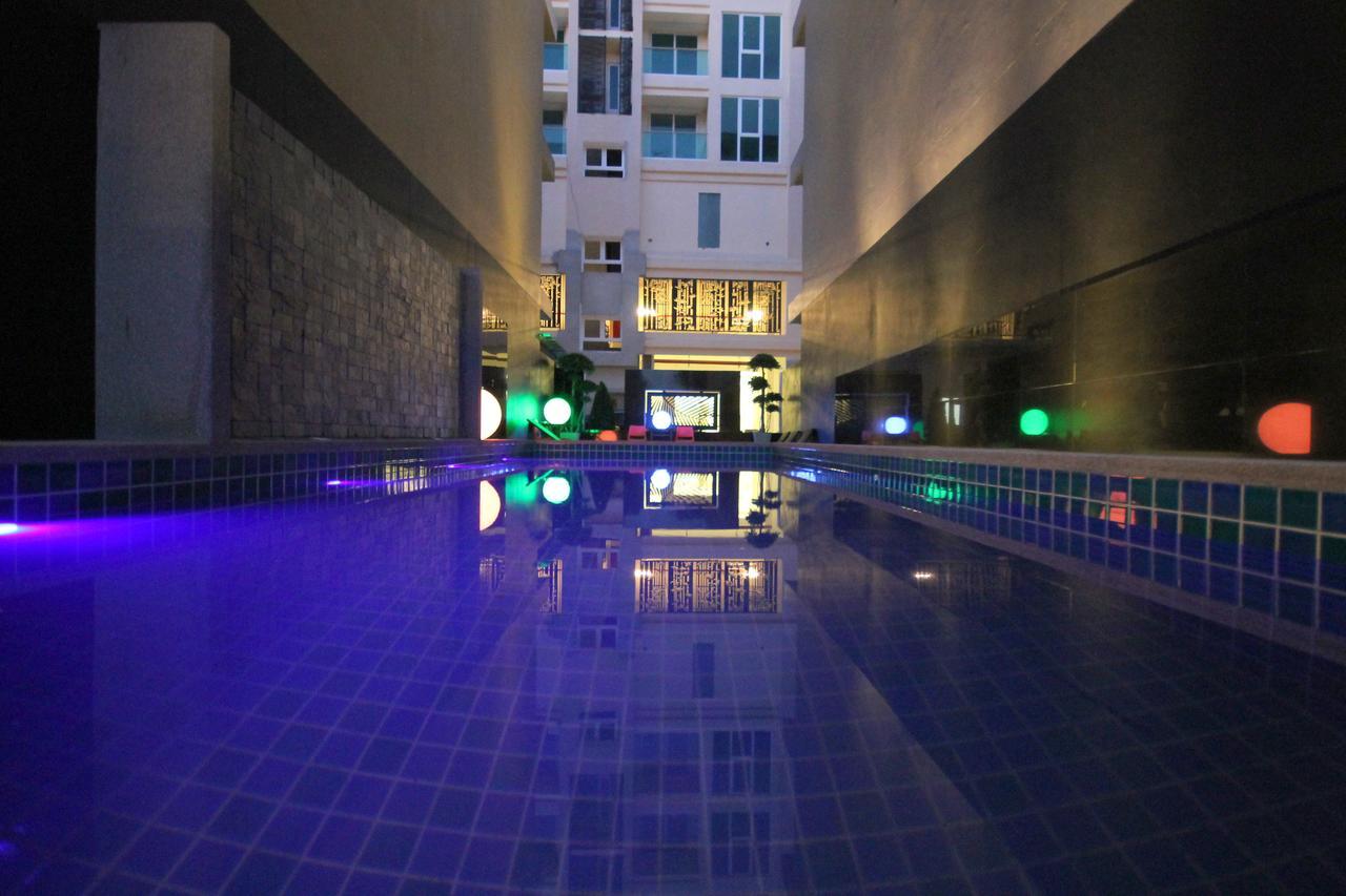 Republic 3*