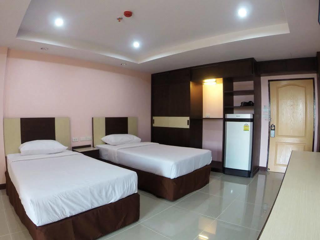 Hotel Oyo 523 Aa Pattaya Ville