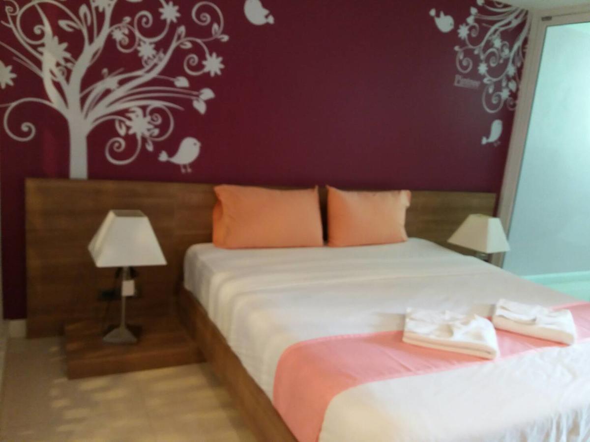 Pintree Apartment Pattaya