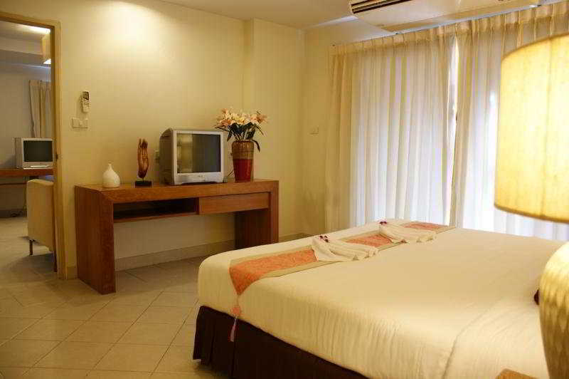 Bella Prima Hotel 3*