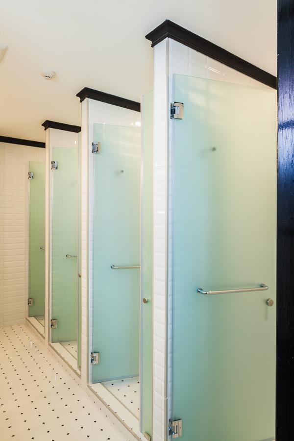 Travel Light Hostel Pattaya