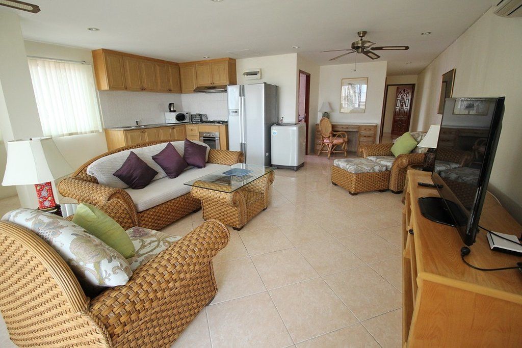 Hotel Butterfly Garden Boutique Residence: Luxury With Baths Pattaya