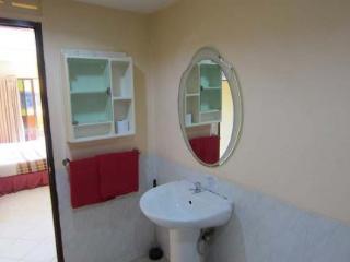 Robin's Nest & Restaurant Guest house
