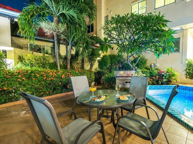Butterfly Garden Boutique Residence: Luxury With Baths 4* Pattaya