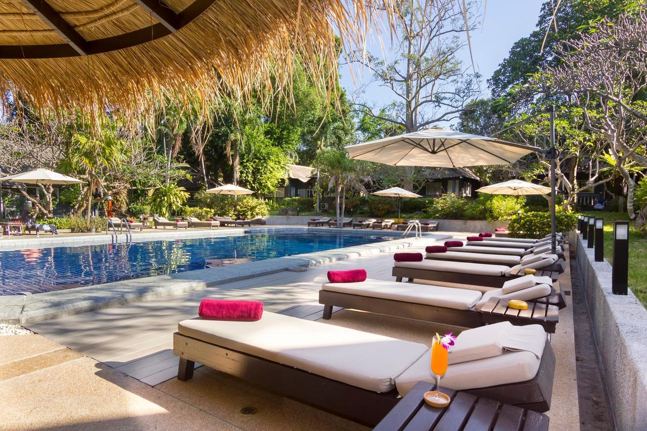 Hotel Let's Hyde & - Pool 4*
