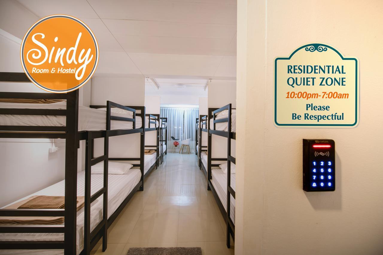 Sindy's Hostel *