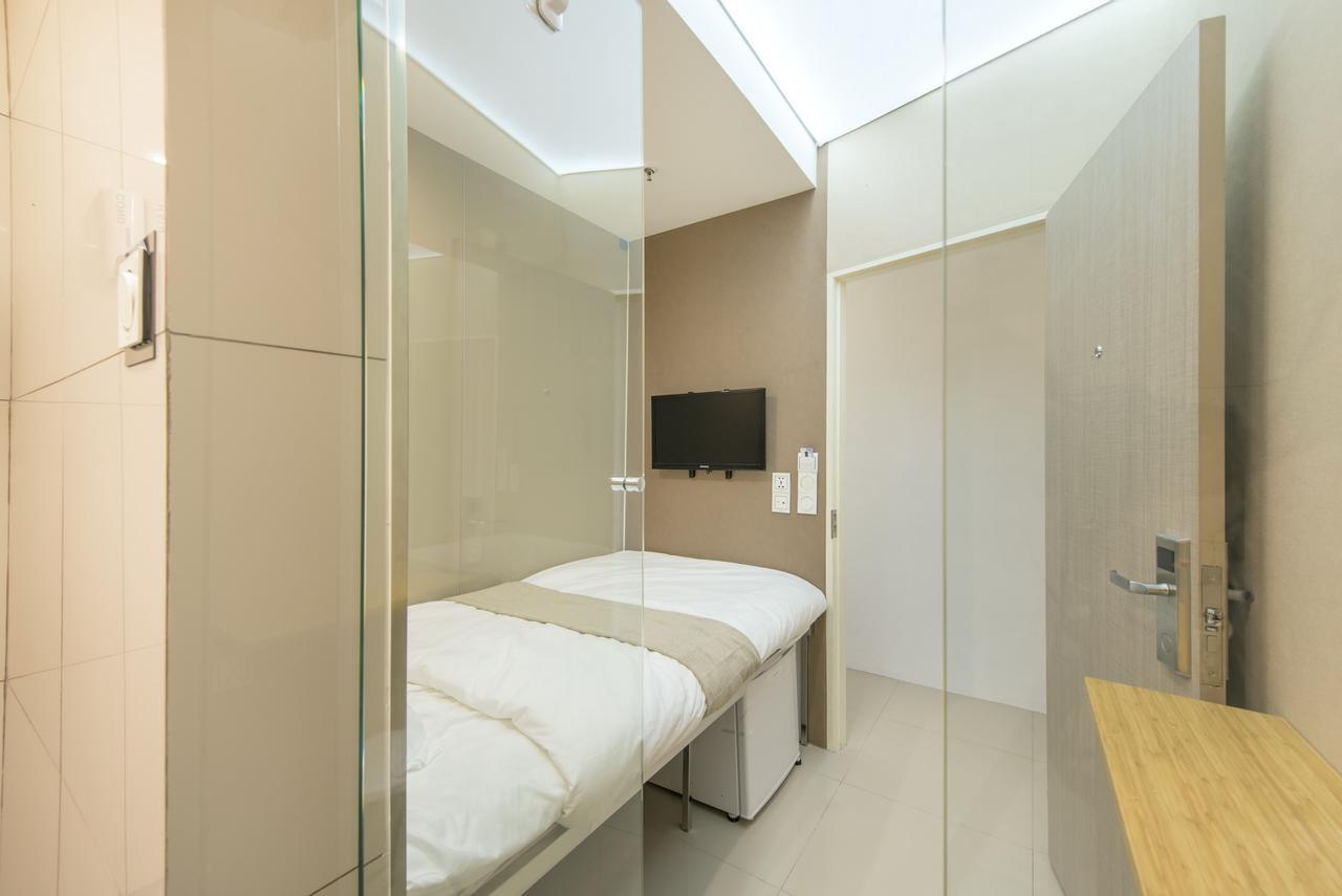 Hi Capsule (adults Only) Hostel *