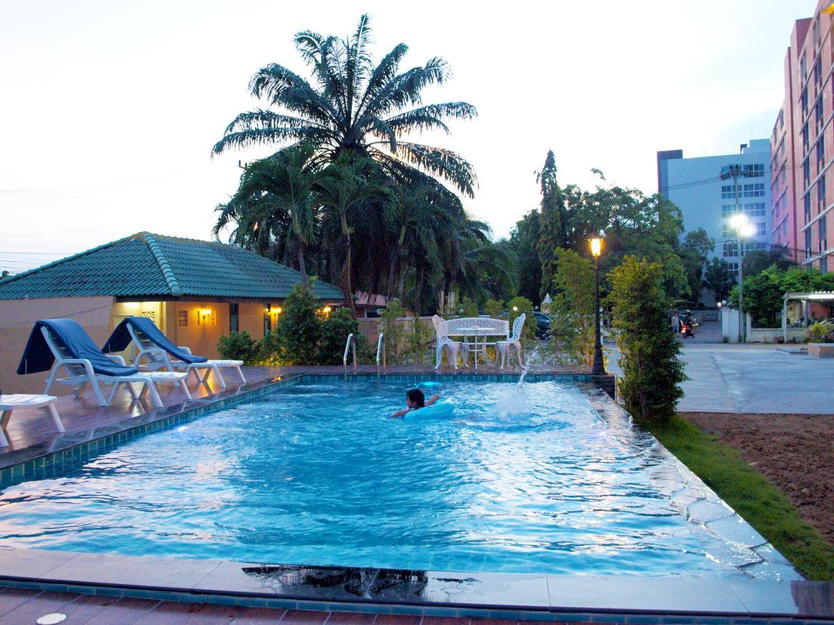 V Hotel Pattaya
