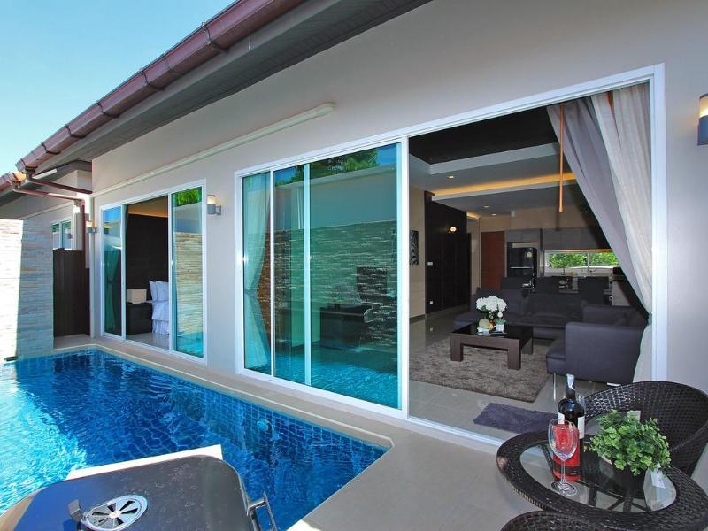 Pousada The Ville Jomtien Pool Villa *