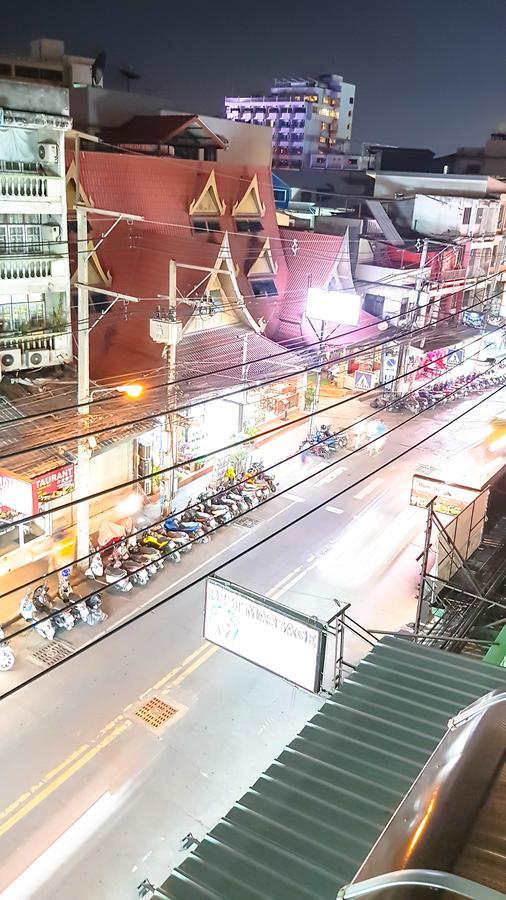 Walking Street - Boutique Near The & Walking Street