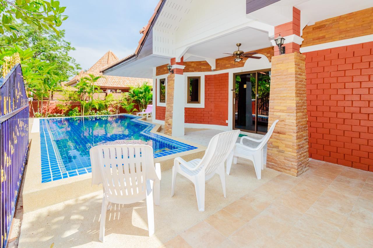 Garden - House Walking Street 4 Bedrooms * Pattaya