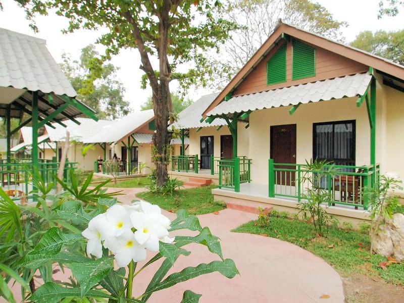 Garden 3*
