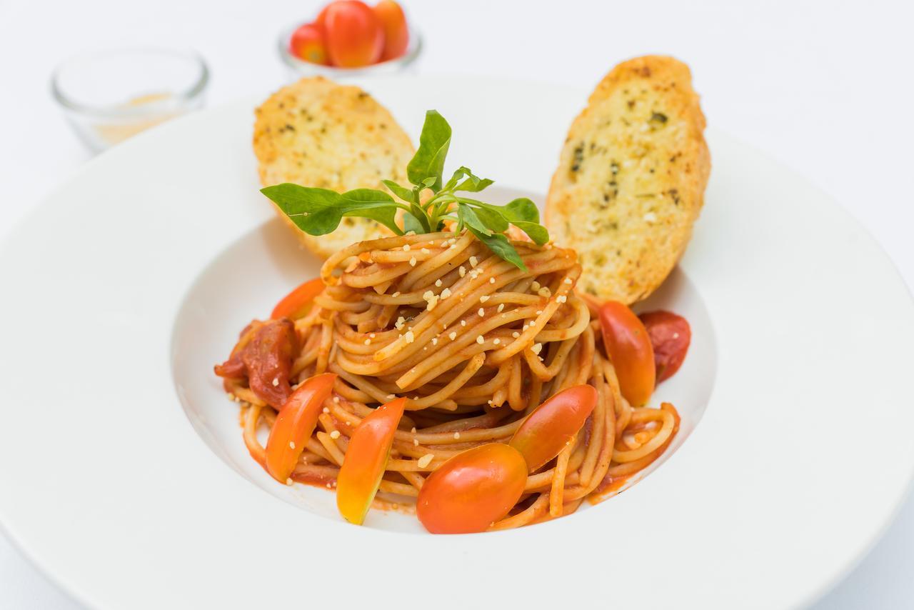 Ccr Managed By Aha Smartstay 4*