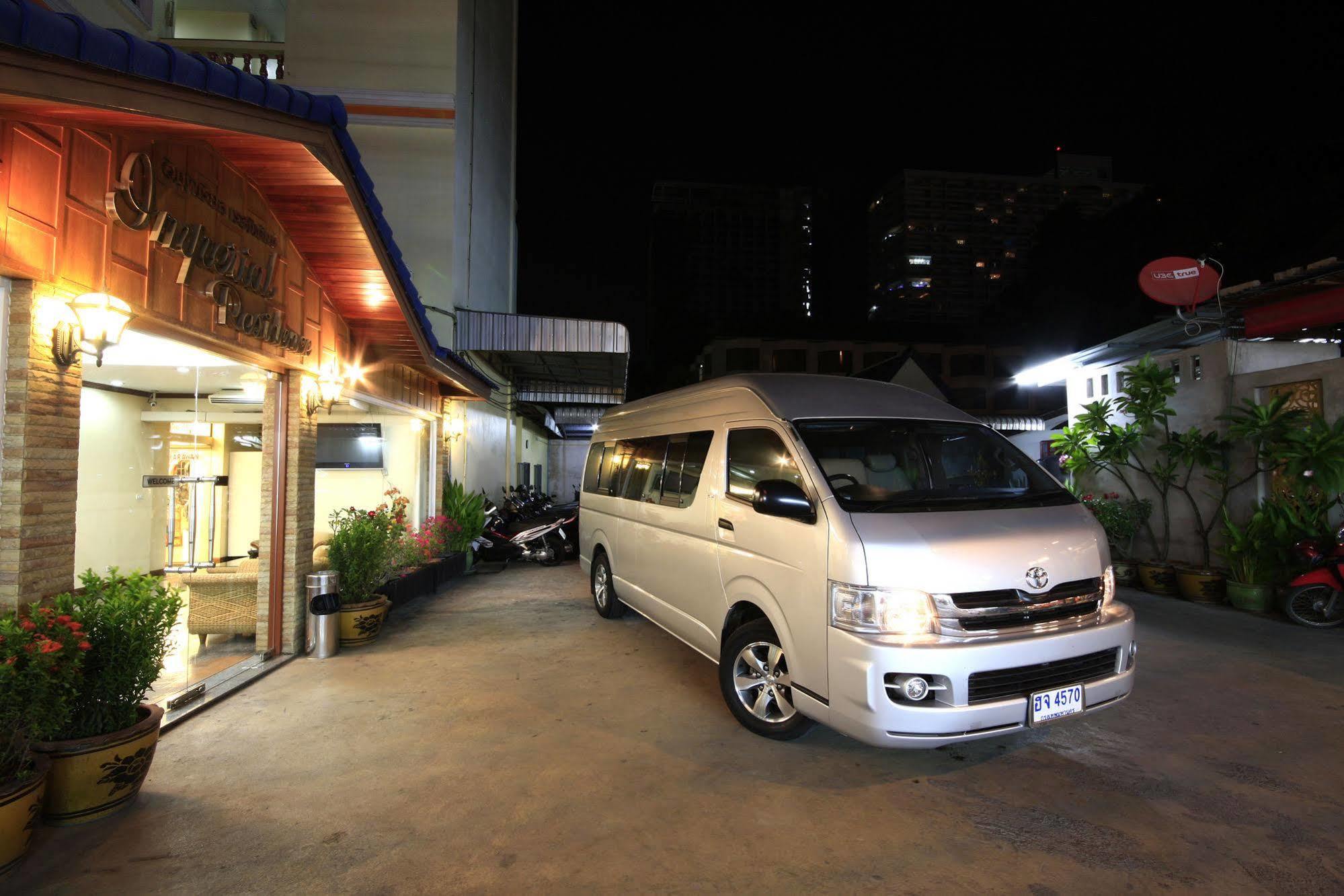 Imperial Apartment *