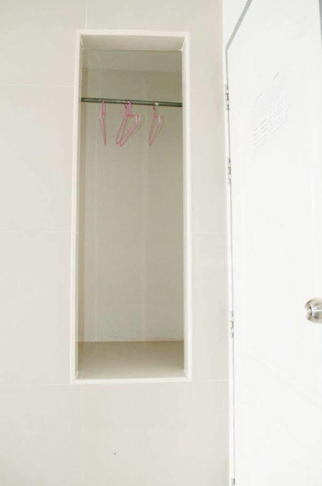 Sabai Sabai House Motel 2*