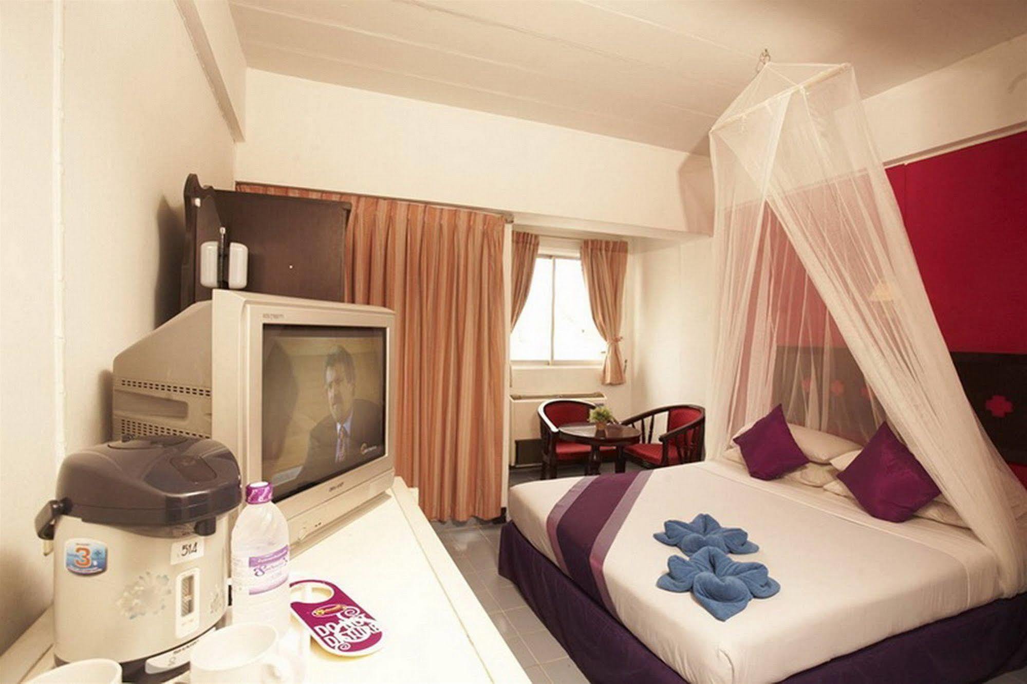 Hotel Sawasdee