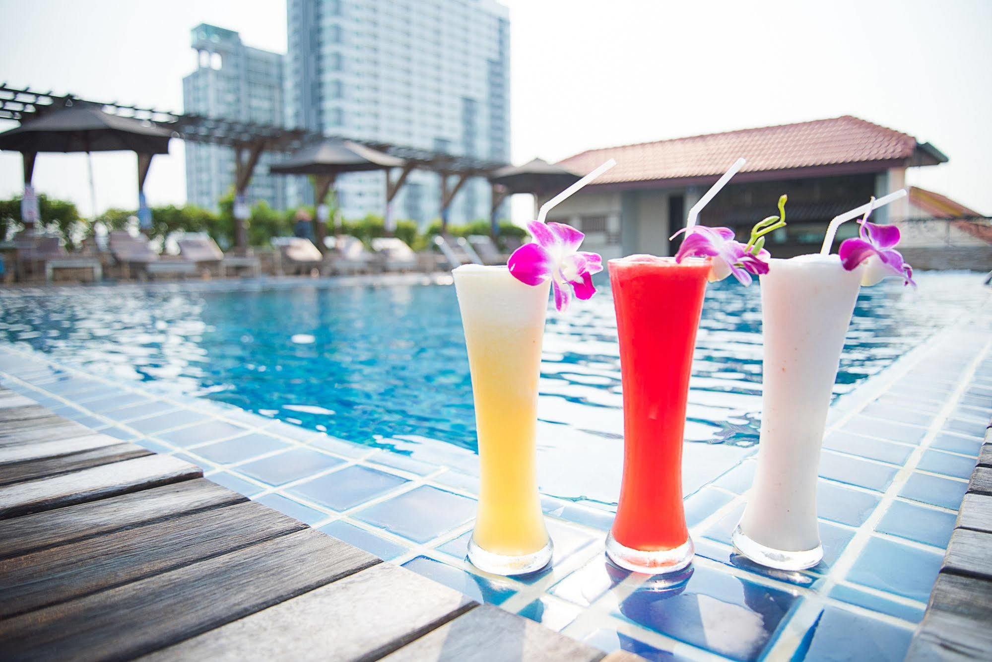 Hotel Intimate - Sha Extra Pattaya