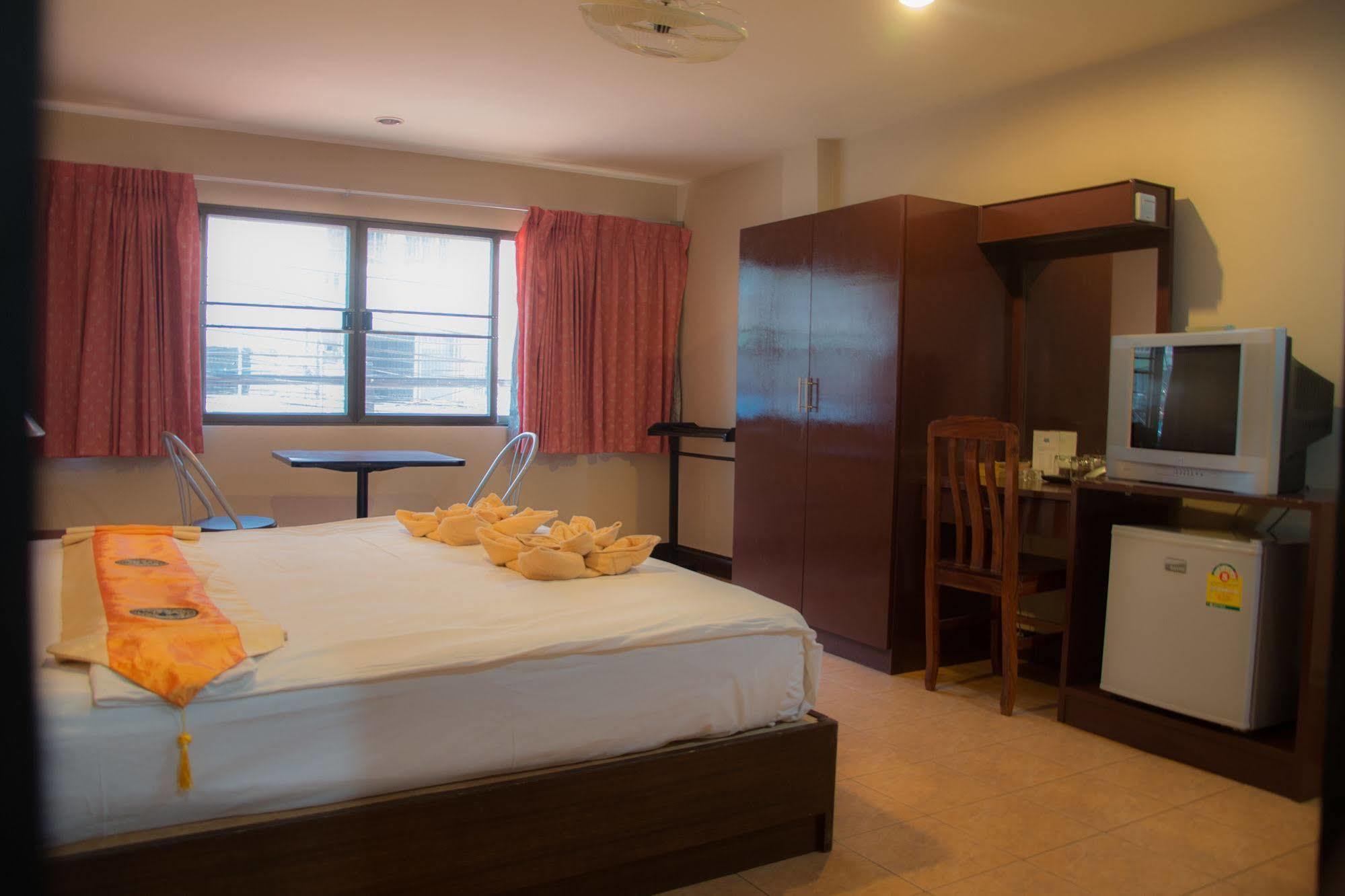 Gold Coast Penginapan 2*