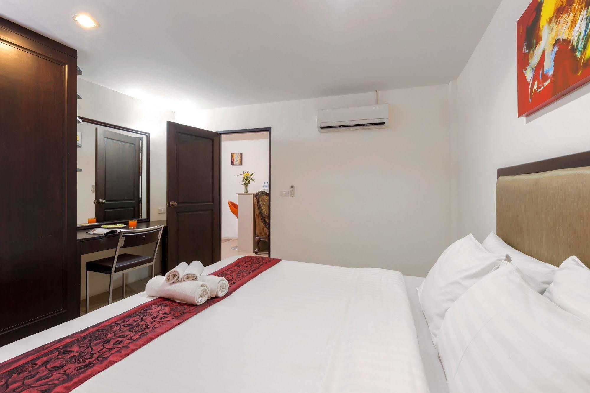 Yes O'tel By Benya โรงแรม Pattaya
