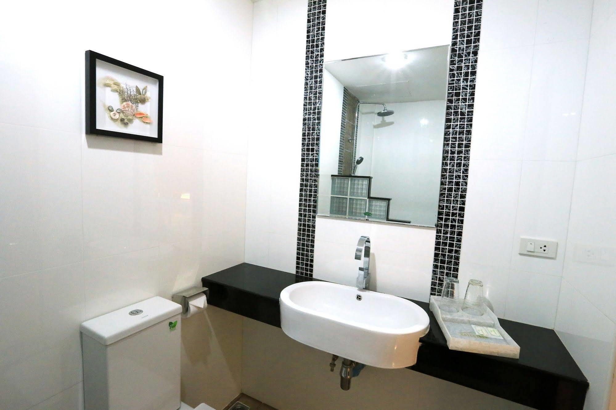Katesiree Hotel
