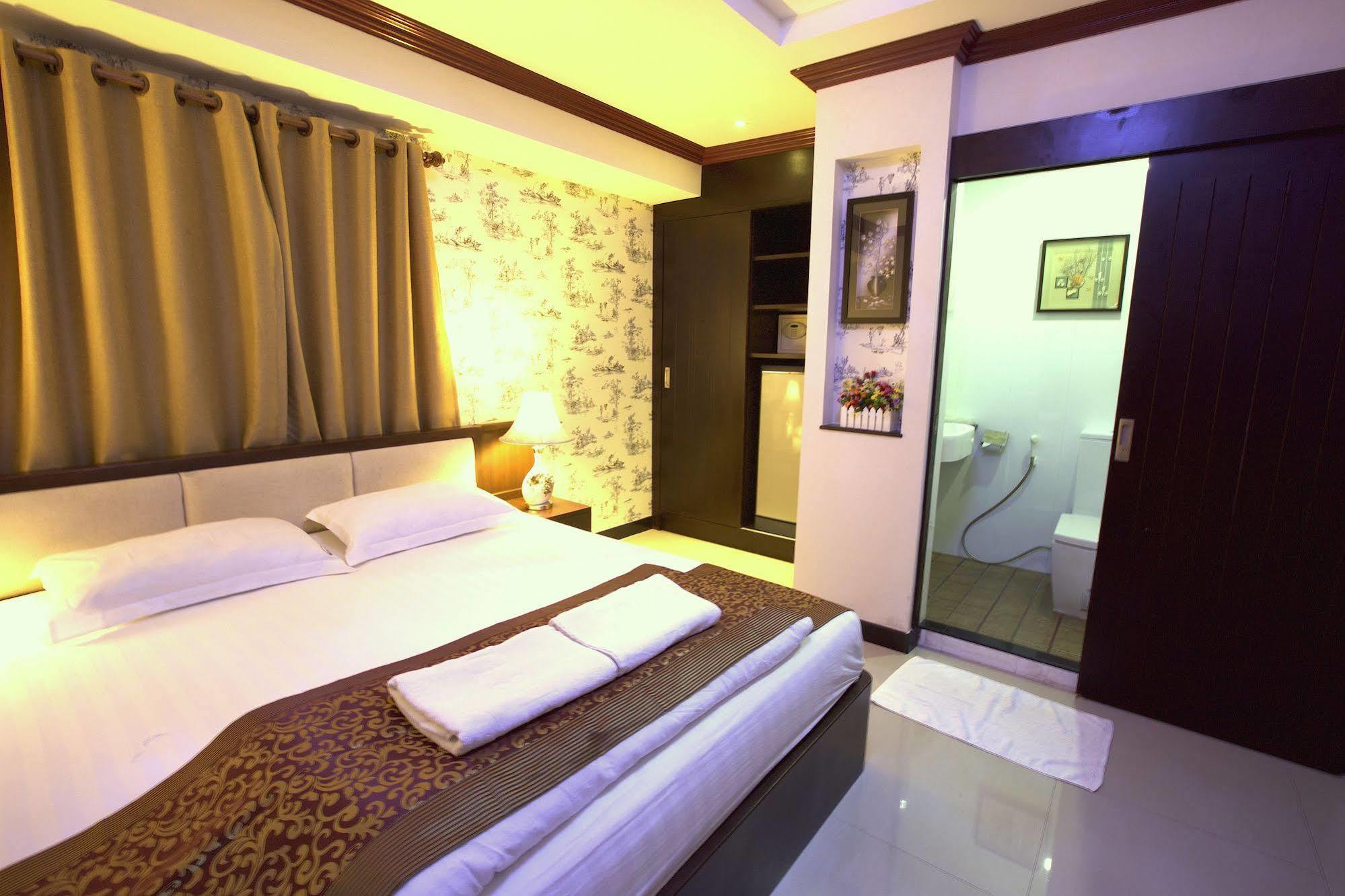 Katesiree Hotel