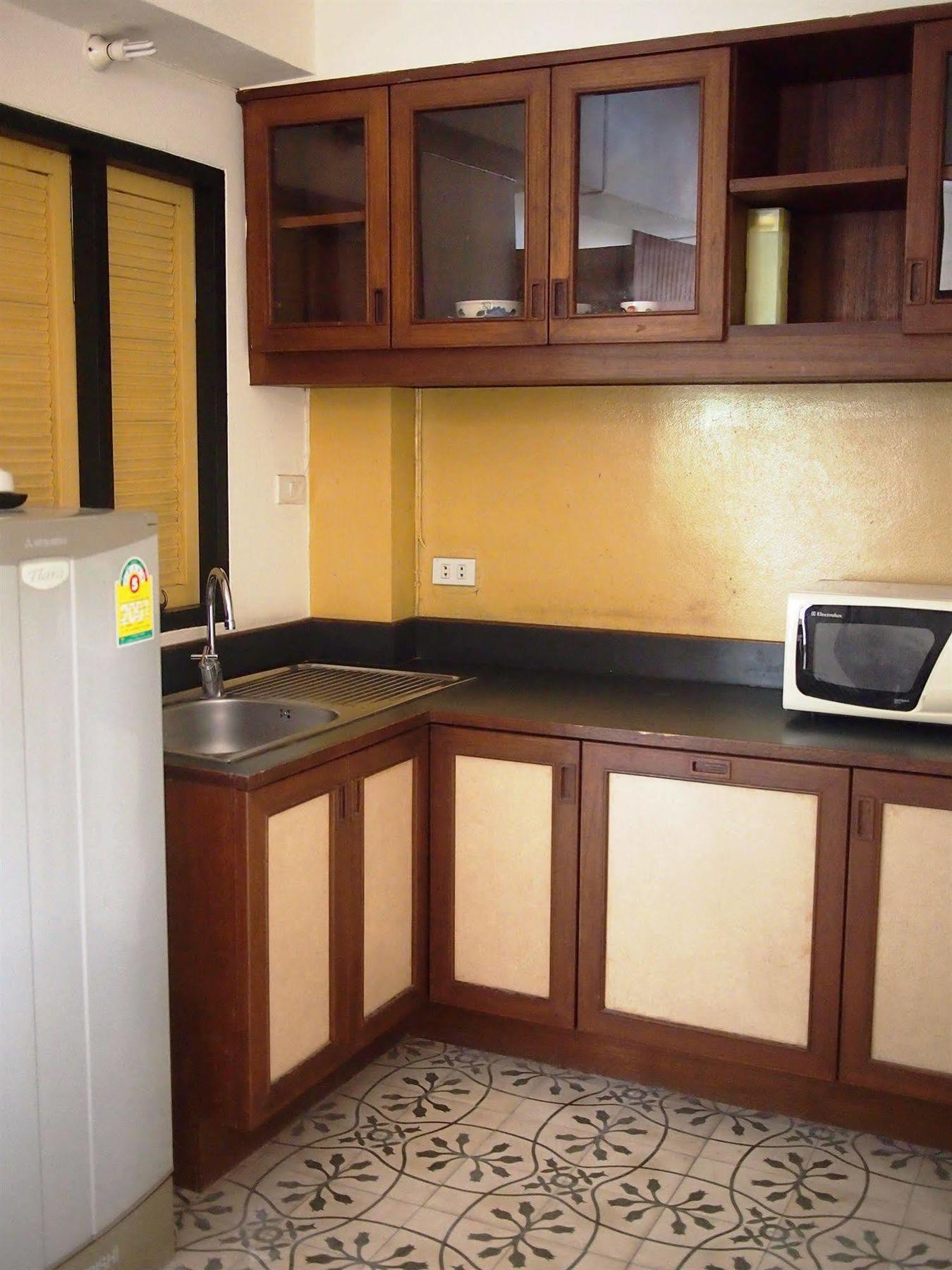 Keerati Hotel 2*