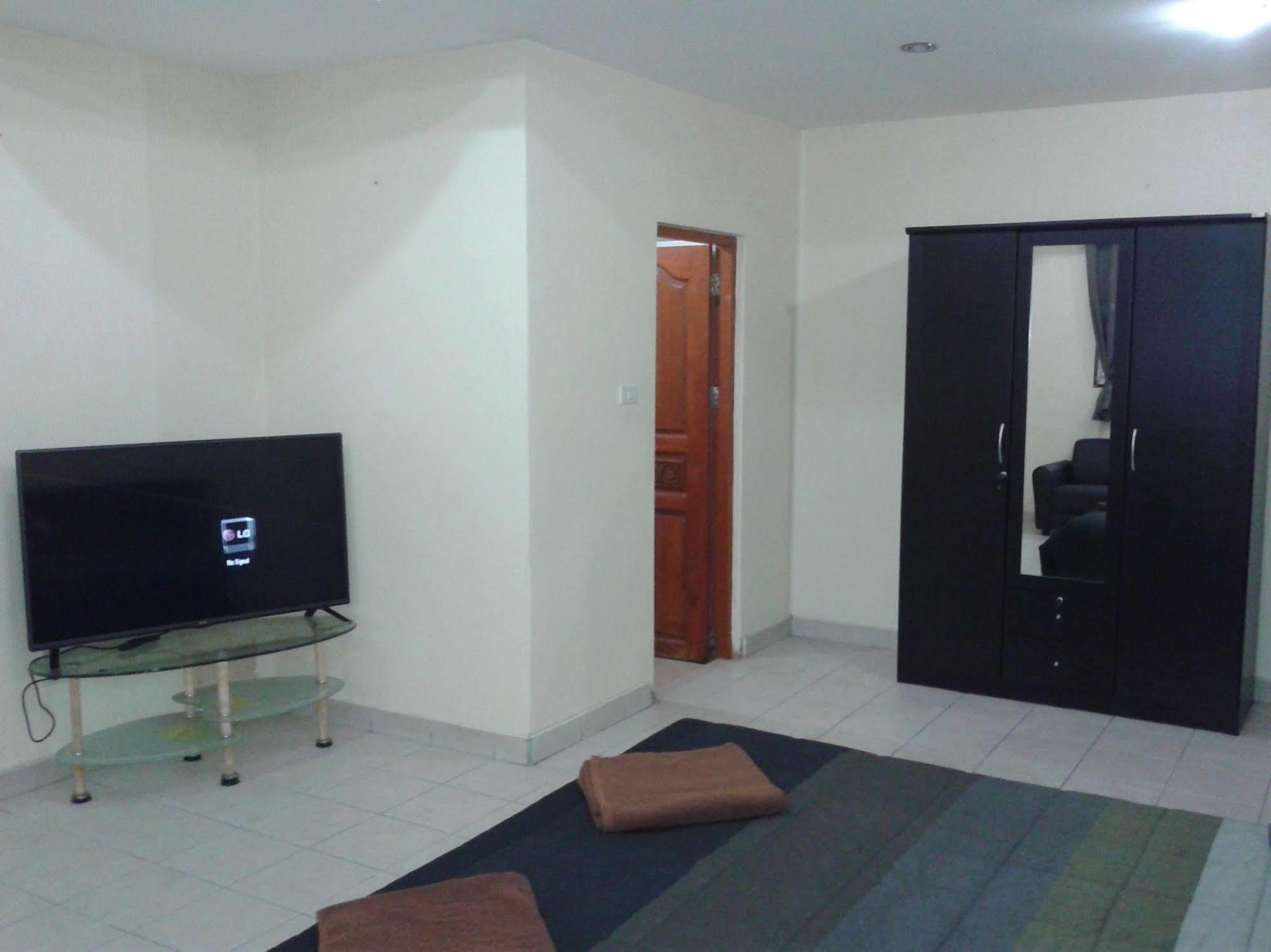 Key Bar And Rumah tetamu