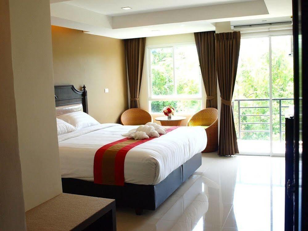 Hotel V 3*