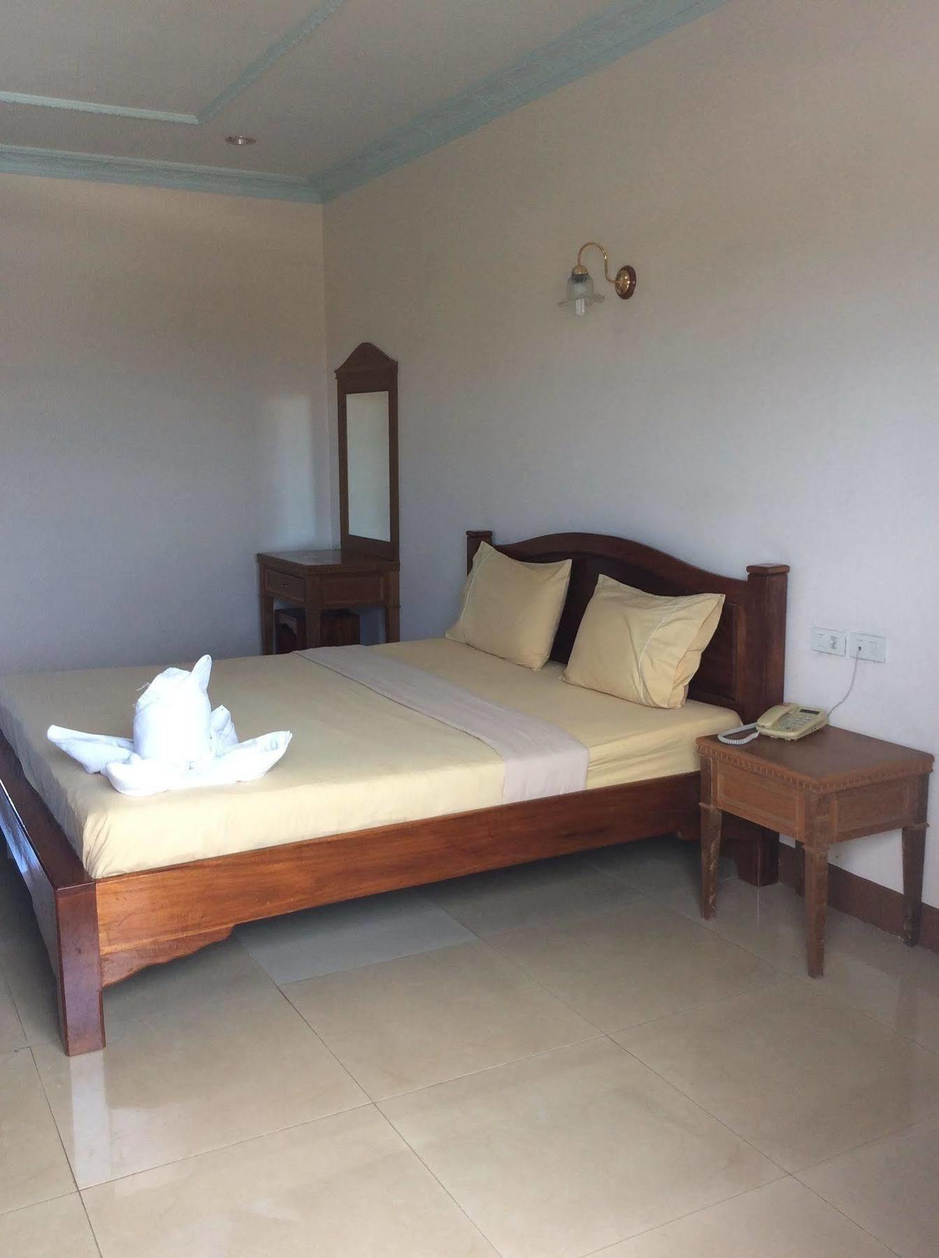 Tassanee Garden 3*