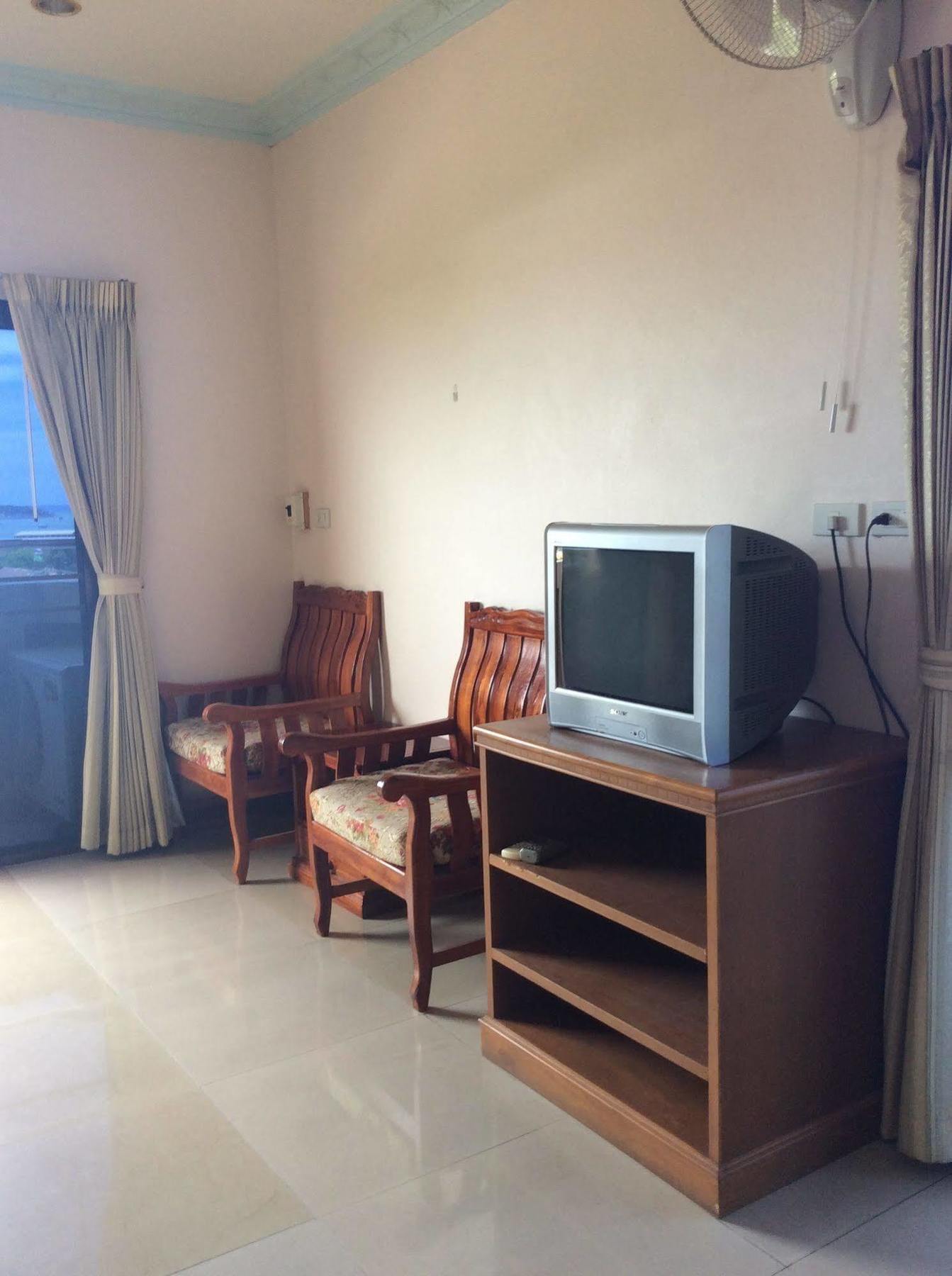 Hotel Tassanee Garden