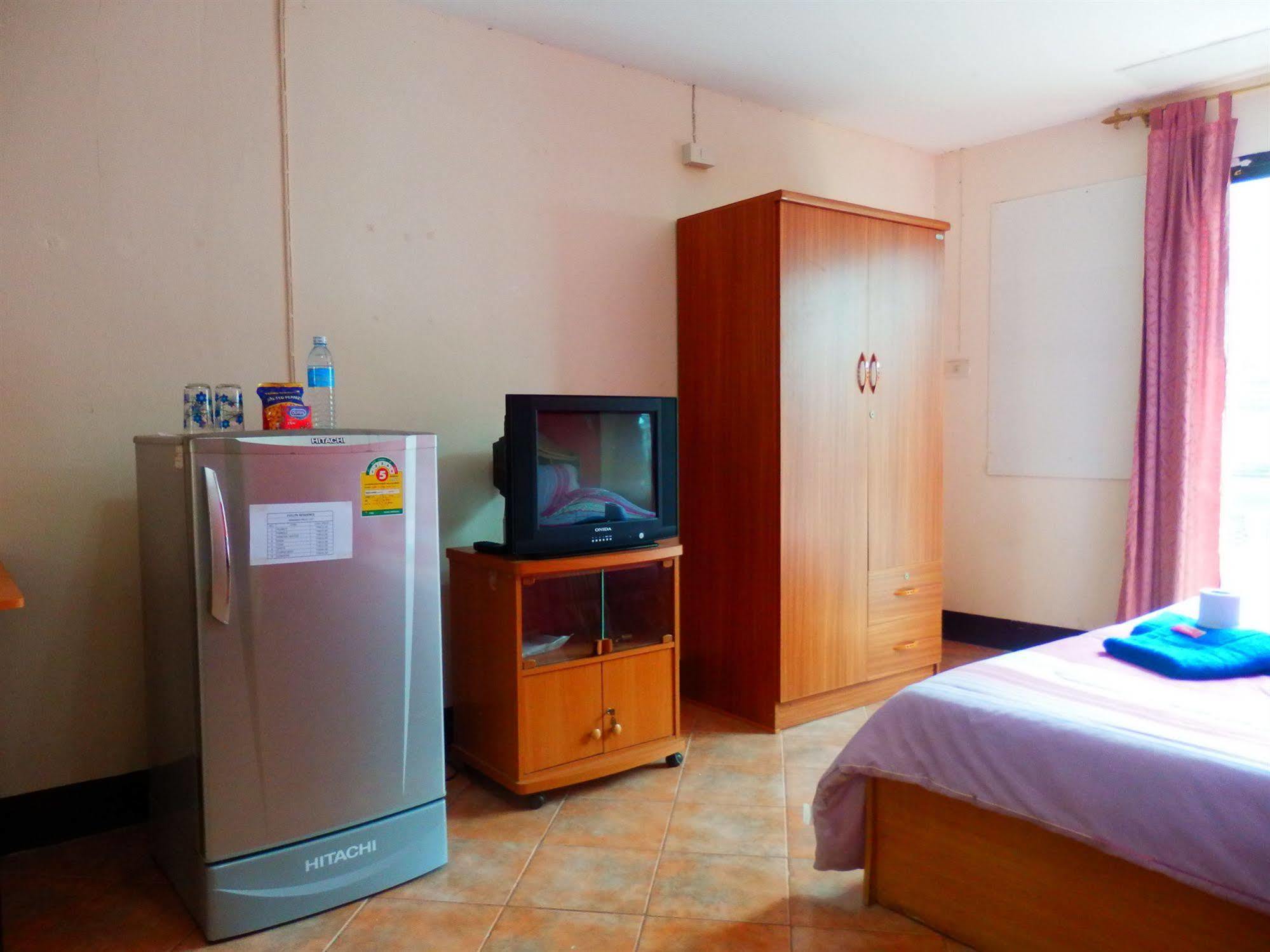 Evelyn Hotel 3*