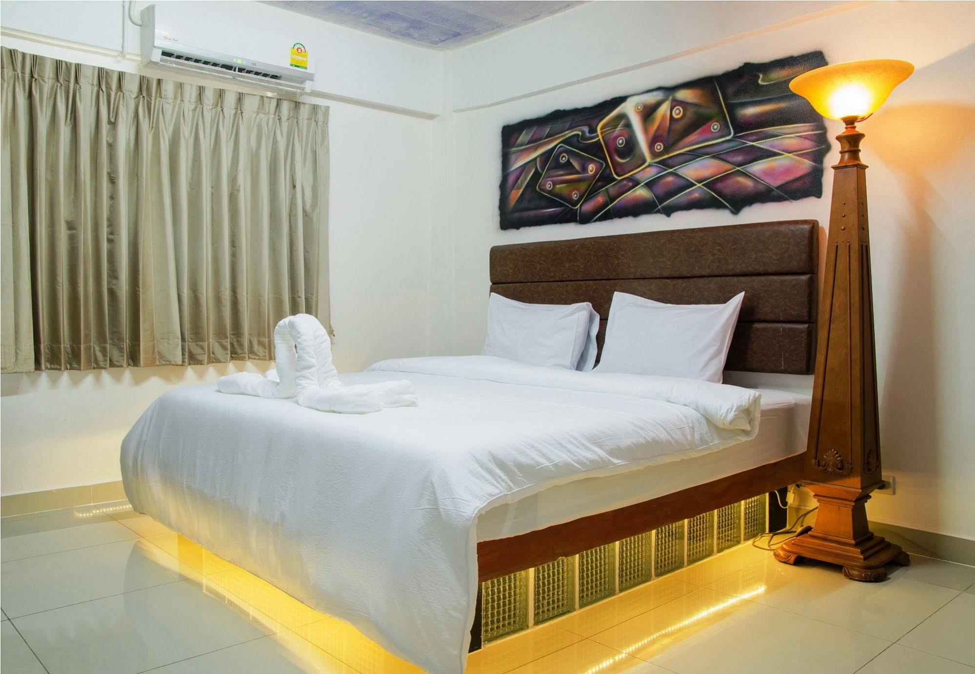 Hotel Khunsri Art Boutique Pattaya