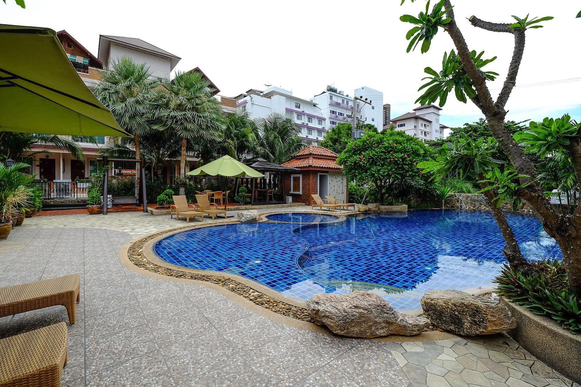 Harmony 3* Pattaya