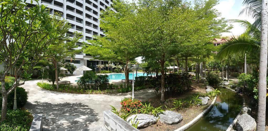 Apartment Boomerang Rooftop Pattaya