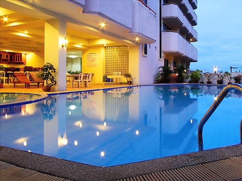 Hotel Mike