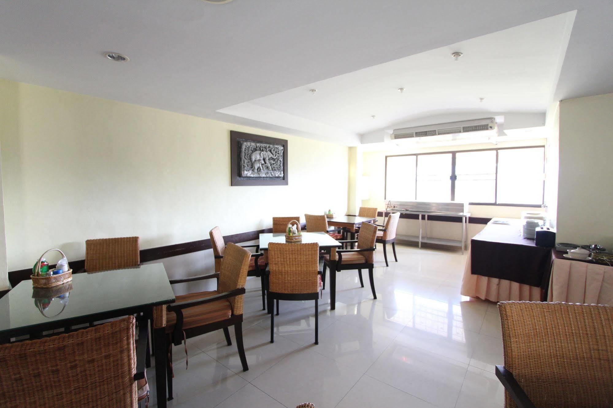 Hotel Piyada By Techotels - Guest Friendly - Near To Beach, Famous Walking Street - Night Clubs , Bars & Discos 3*