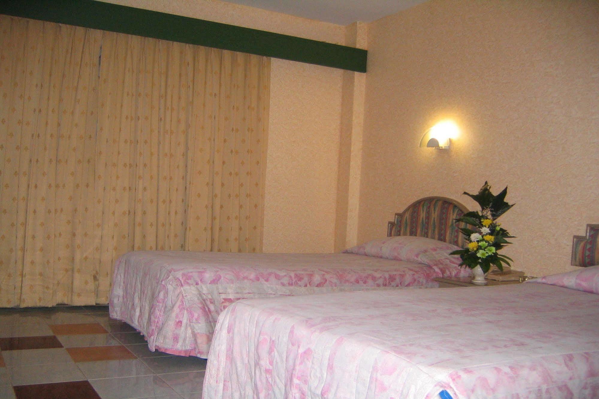 Garden Hotel