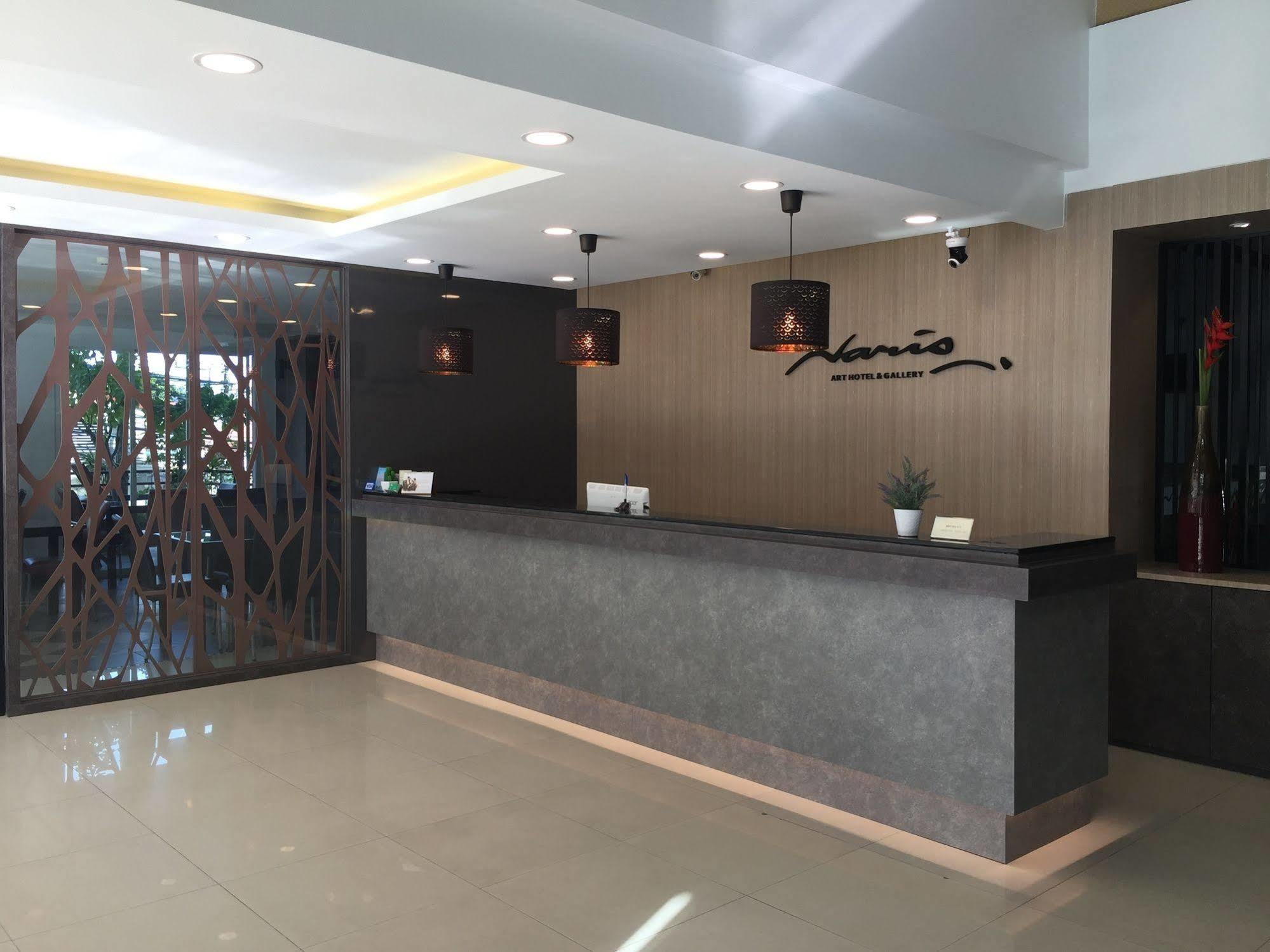Hotel Naris Art