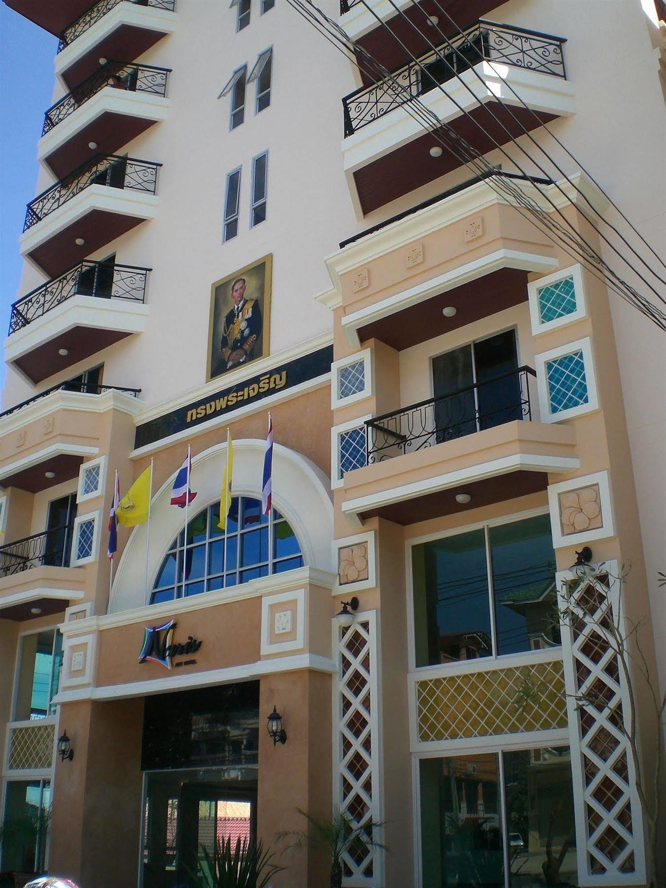 Naris Art 3* Pattaya