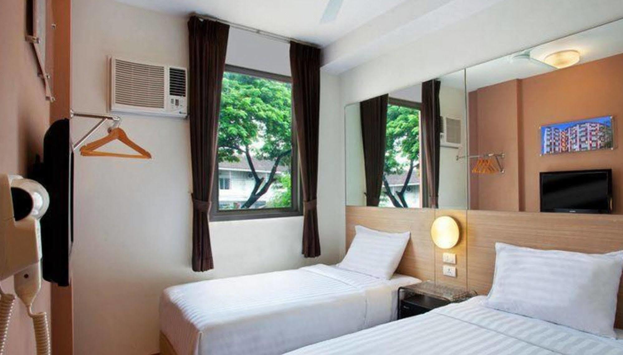 Hotel Red Planet Sha Extra Pattaya