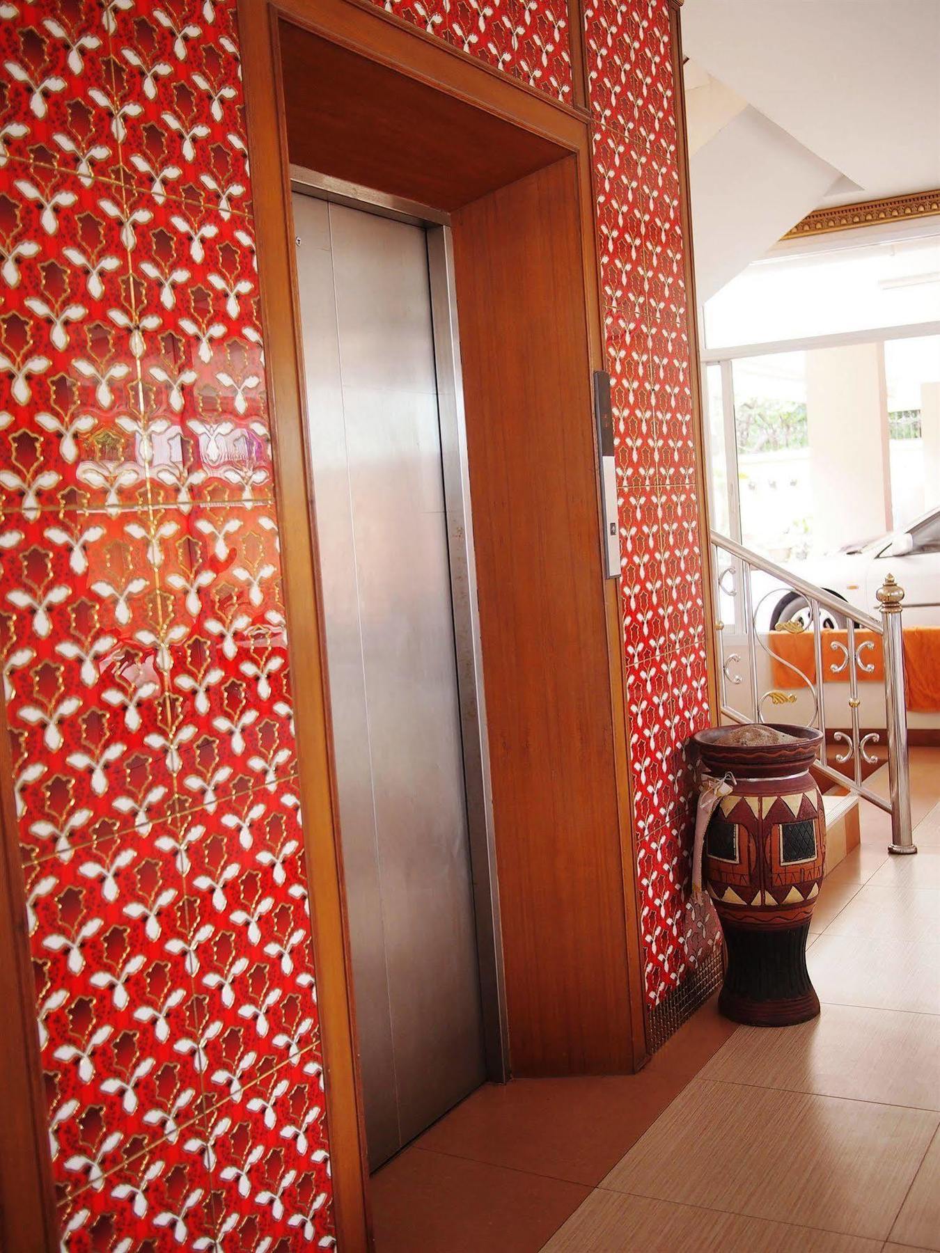 Apartment Navin Mansion 3 Pattaya