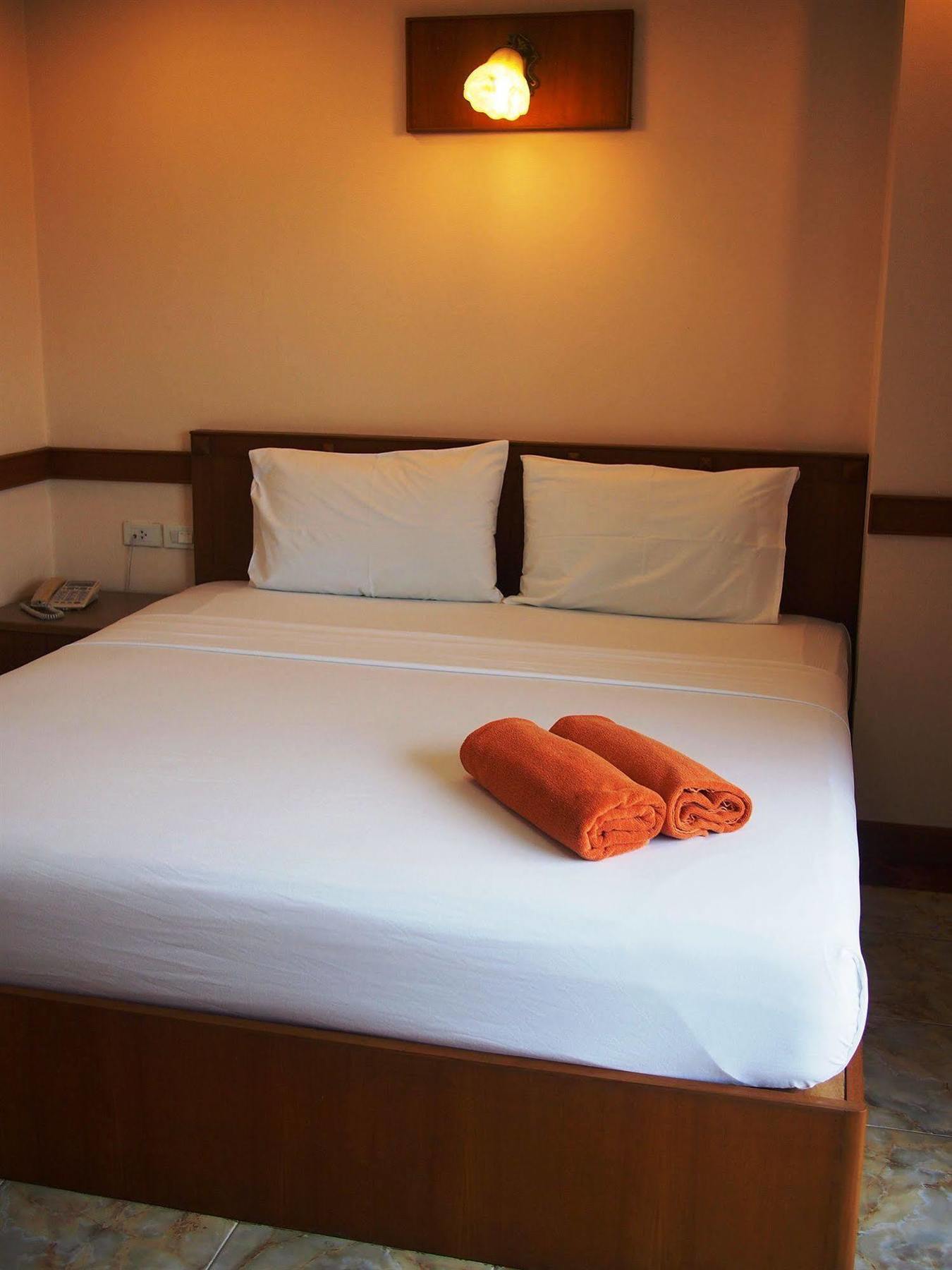 Navin Mansion 3 *