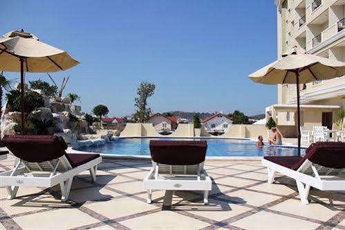 Lk Crystal Place Apartment Pattaya