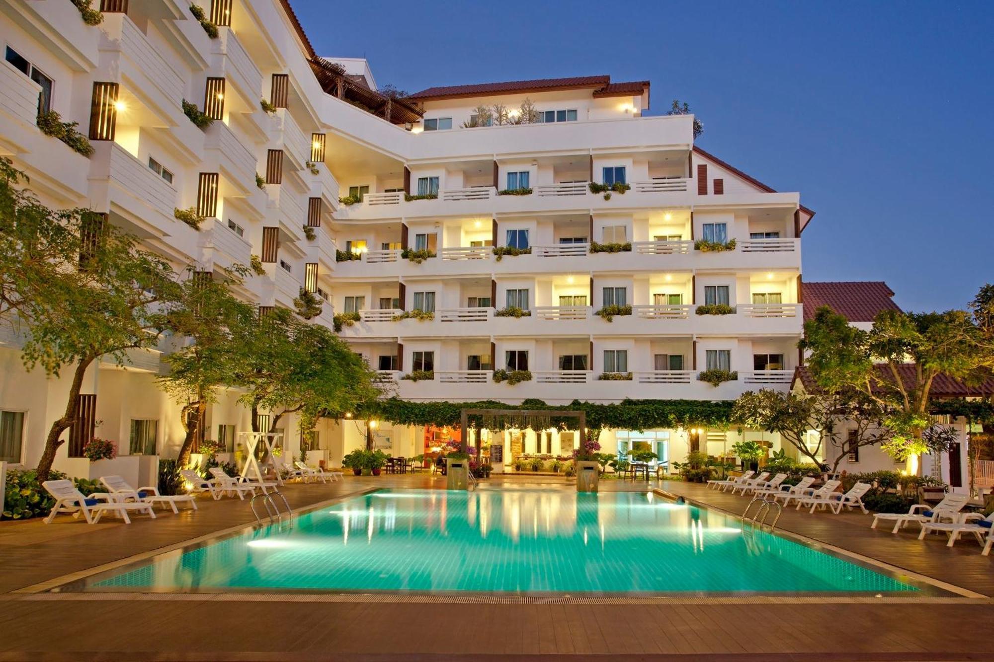 Hill Fresco โรงแรม 5*