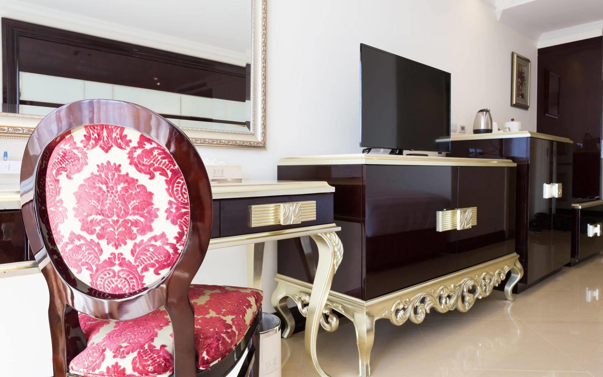 Lk President Hotel 4*