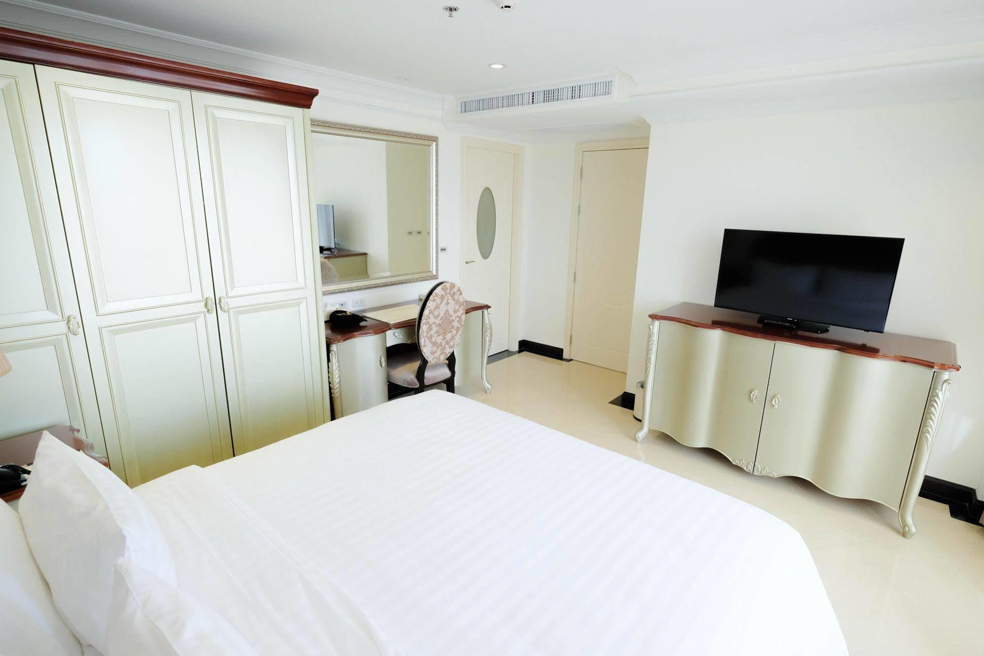 Lk President Hotel 4*