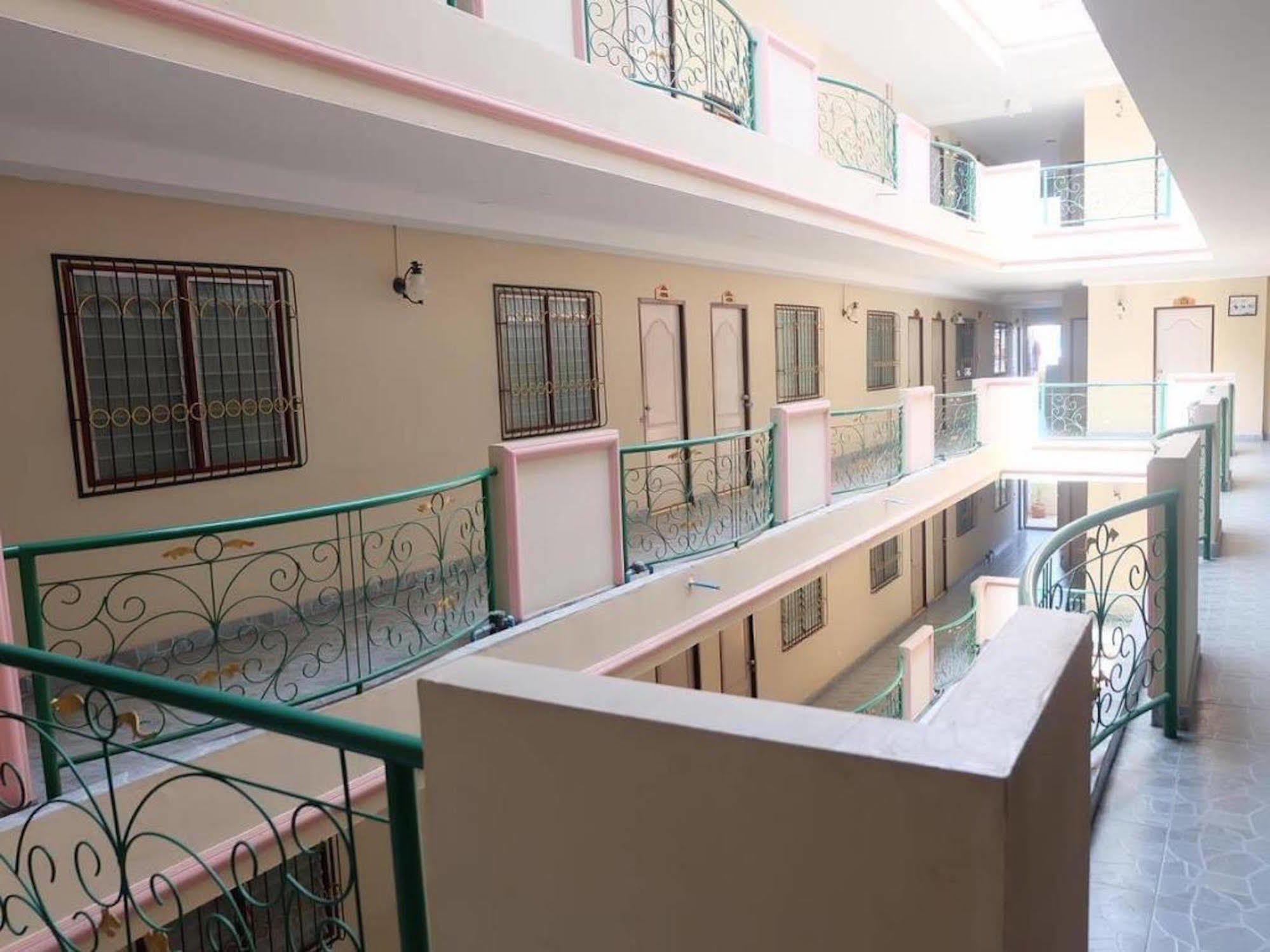 Hotel Green Beach Pattaya 2*