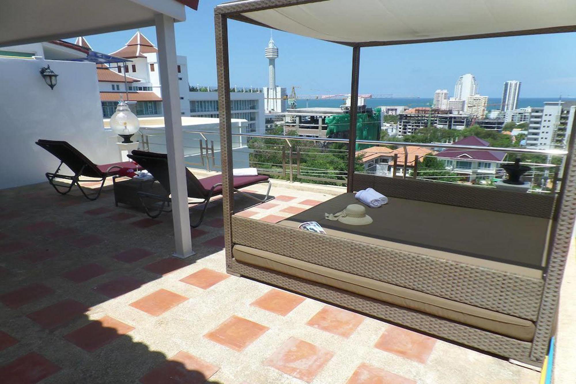 Westbury 3* Pattaya